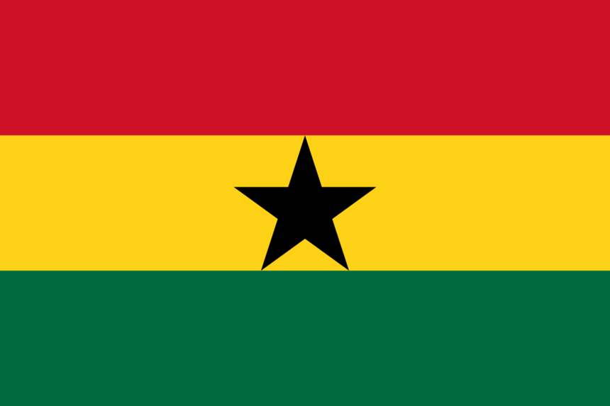 Flagge von Ghana mit horizontalen rot-gelb-grünen Streifen und schwarzem Stern in der Mitte.
