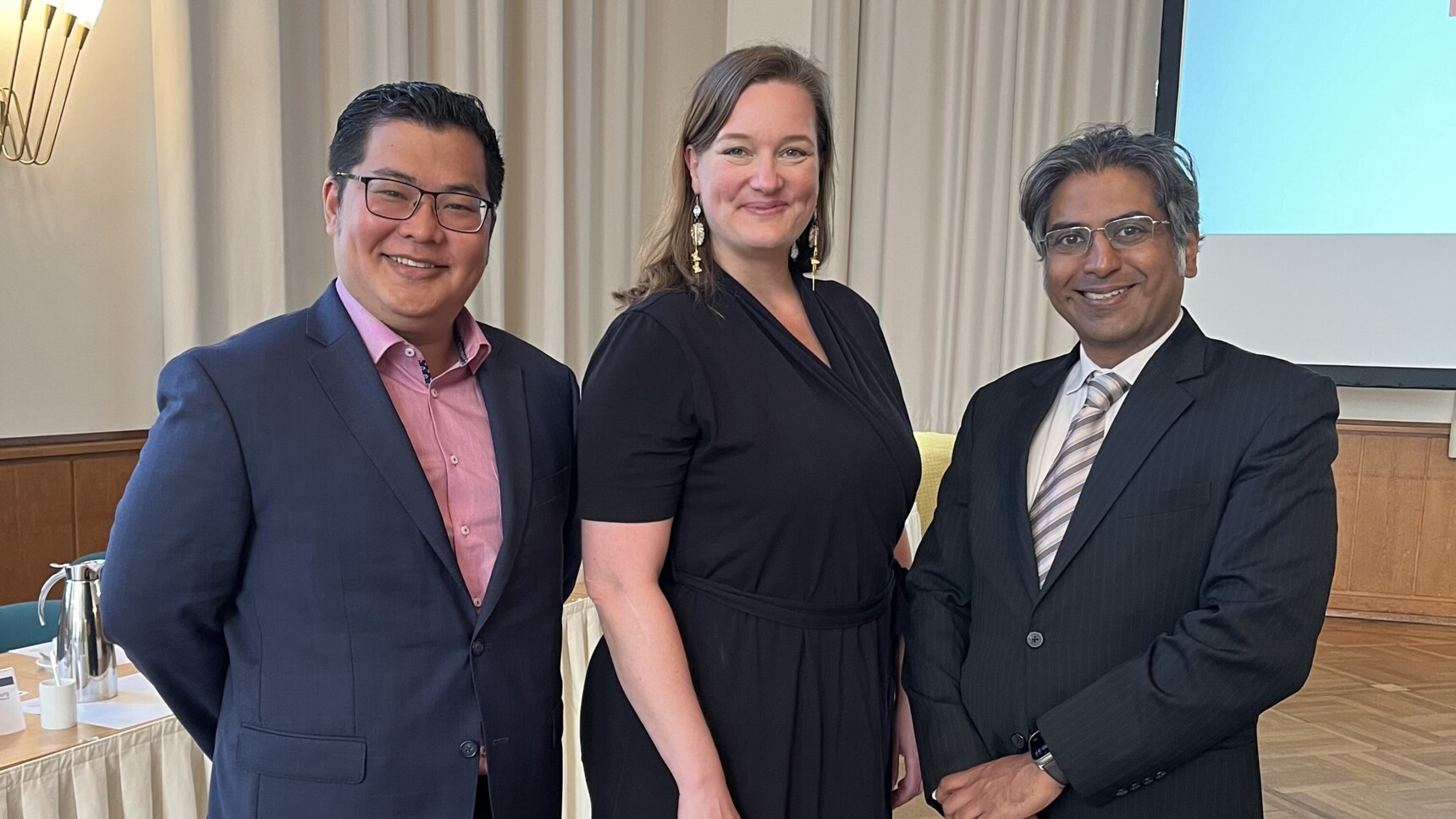 HamburgAmbassador Anh Ngoc Nguyen mit Sabrina Tams und Prashant Rao, ernannt zu HamburgAmbassadors in 2024